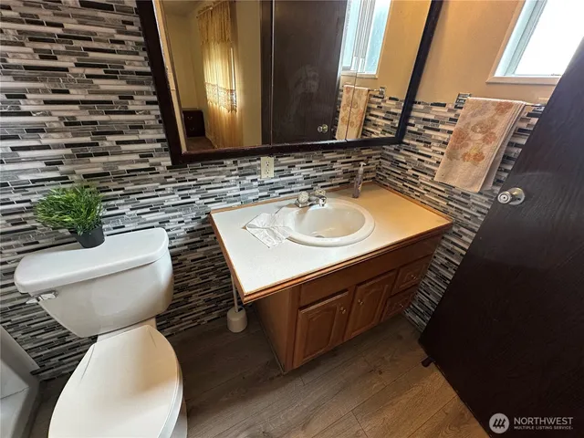 $95,000 | 1402 22nd Street Northeast, Unit 27, Auburn, WA 98002