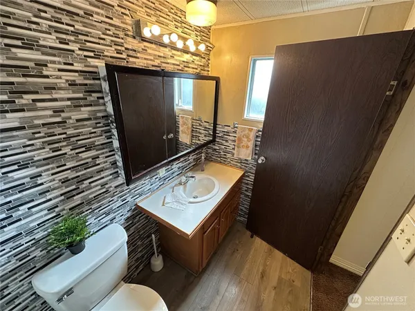 $90,000 | 1402 22nd Street Northeast, Unit 27, Auburn, WA 98002