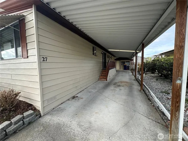 $90,000 | 1402 22nd Street Northeast, Unit 27, Auburn, WA 98002