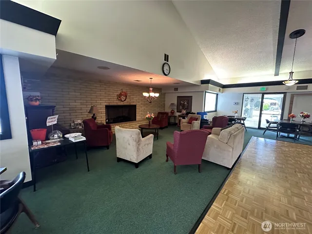 $95,000 | 1402 22nd Street Northeast, Unit 27, Auburn, WA 98002