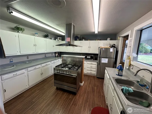 $90,000 | 1402 22nd Street Northeast, Unit 27, Auburn, WA 98002