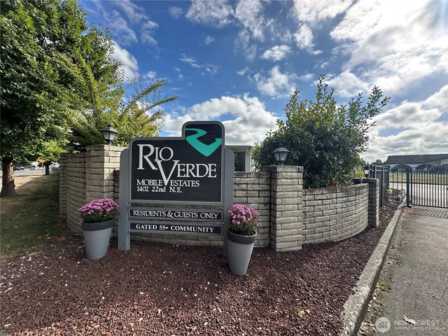 $95,000 | 1402 22nd Street Northeast, Unit 27, Auburn, WA 98002