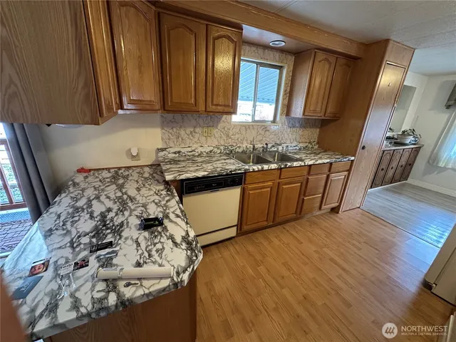 $95,000 | 1402 22nd Street Northeast, Unit 27, Auburn, WA 98002