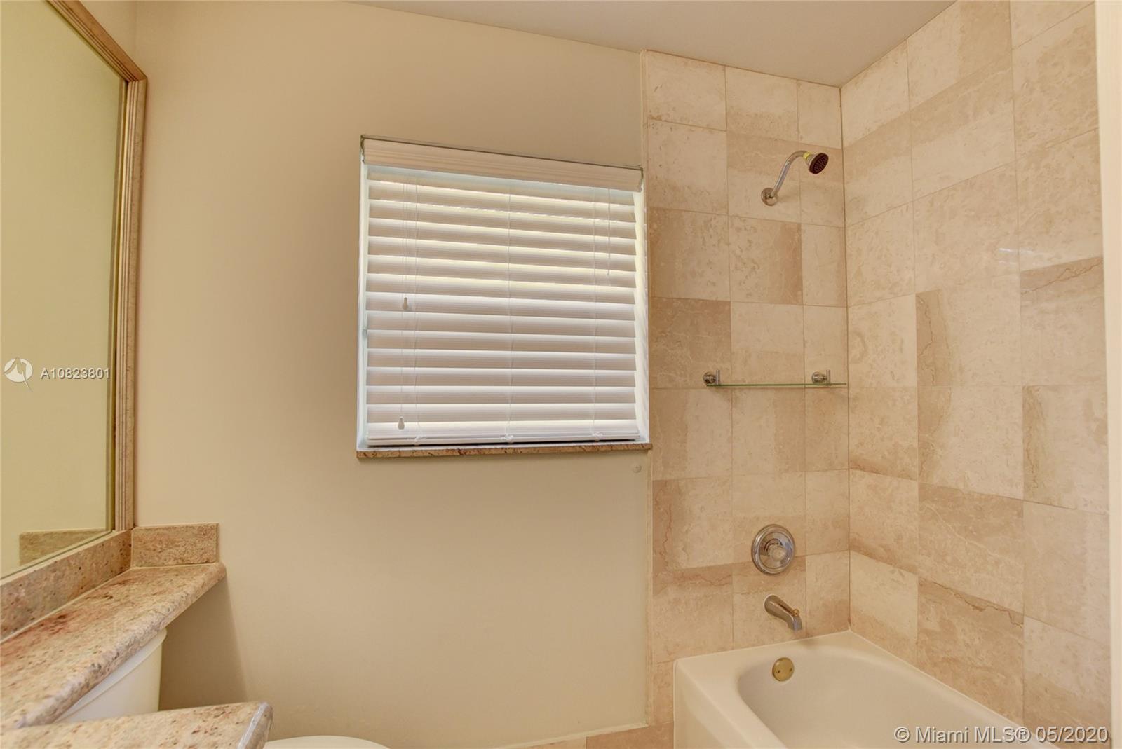 10534 Maple Chase Drive Boca Raton, FL 33498 - Photo 27 of 43 Gallery Image 27