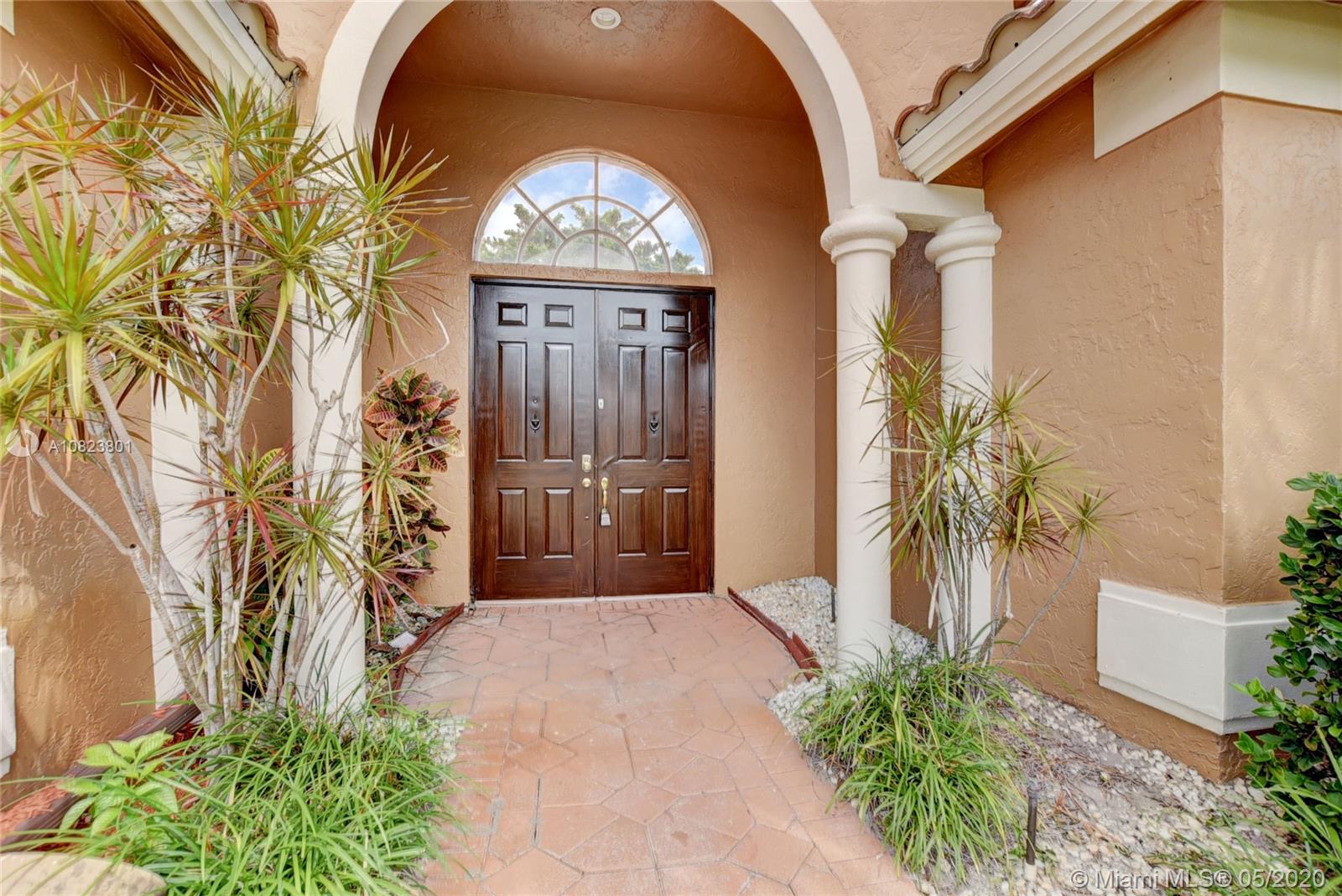 10534 Maple Chase Drive Boca Raton, FL 33498 - Photo 4 of 43 Gallery Image 4