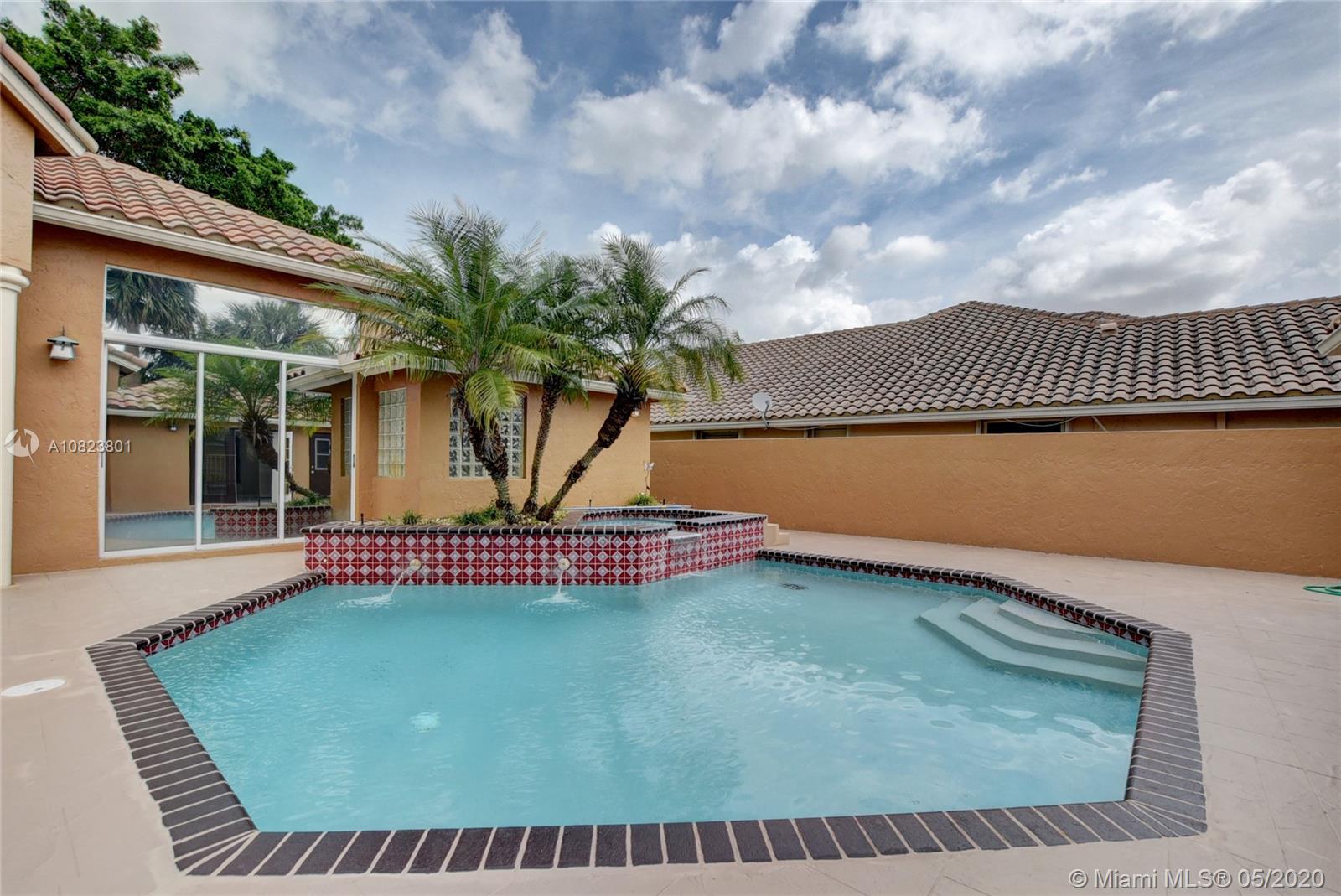 10534 Maple Chase Drive Boca Raton, FL 33498 - Photo 9 of 43 Gallery Image 9