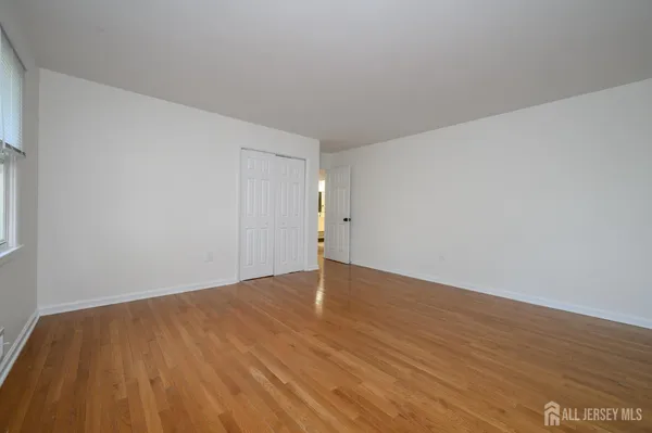 $750,000 | 333 River Road, Somerville, NJ 08876
