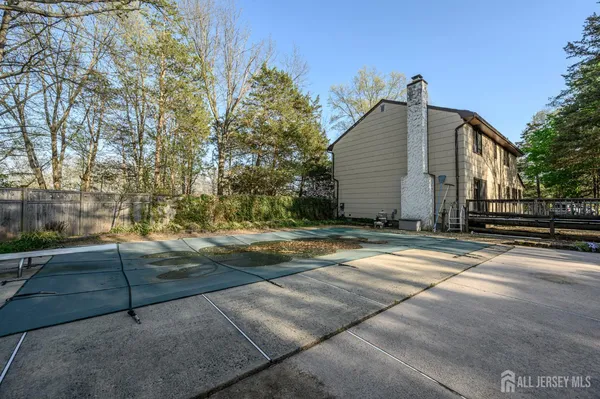 $750,000 | 333 River Road, Somerville, NJ 08876