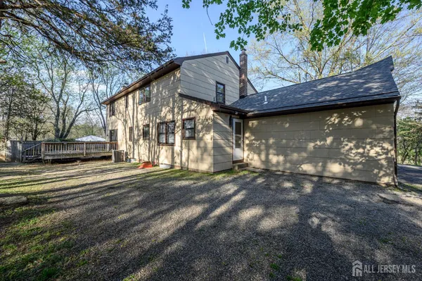 $750,000 | 333 River Road, Somerville, NJ 08876
