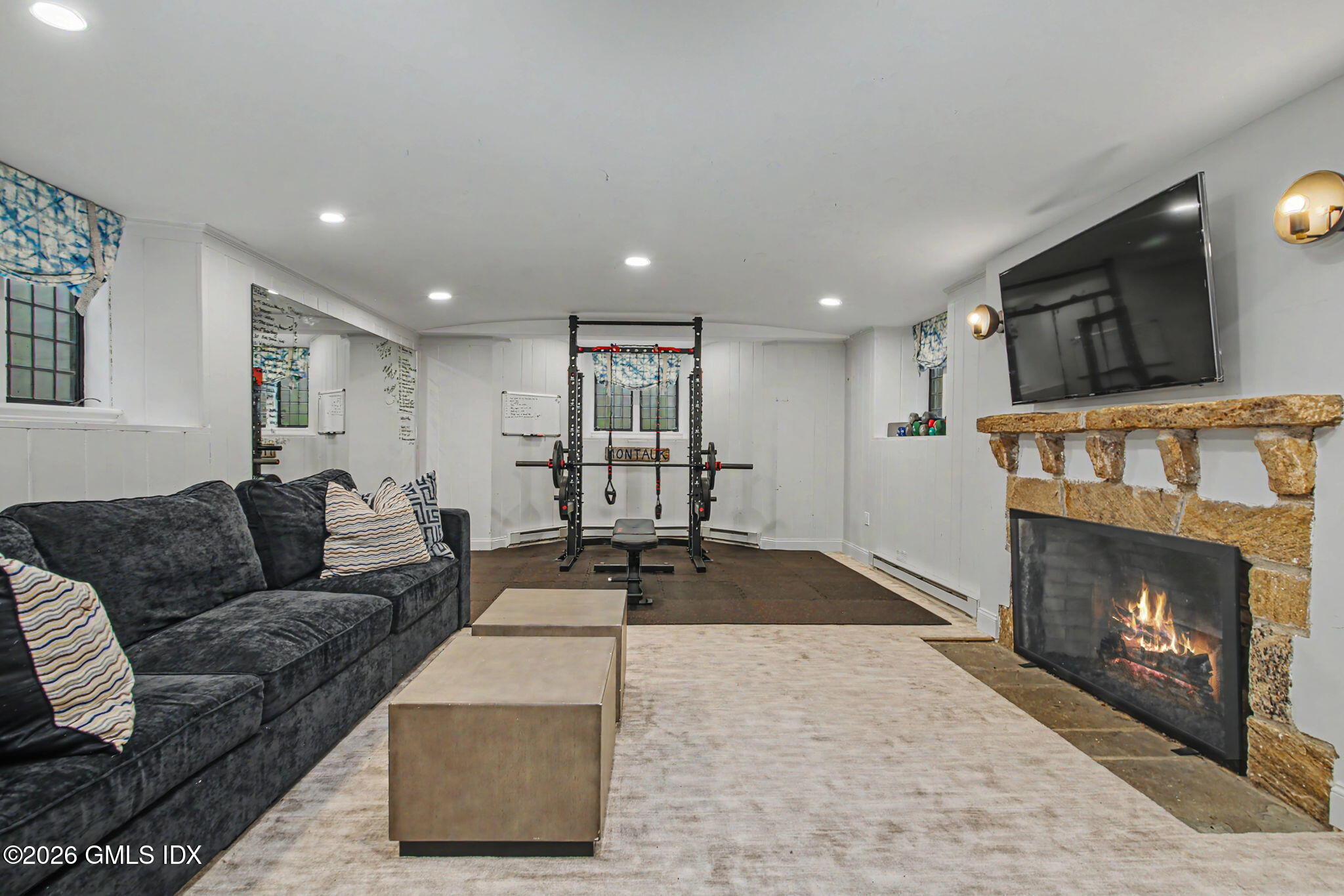 184 Stanwich Road Greenwich, CT 06830 - Photo 33 of 50 92-web-or-mls-184-stanwich-rd
