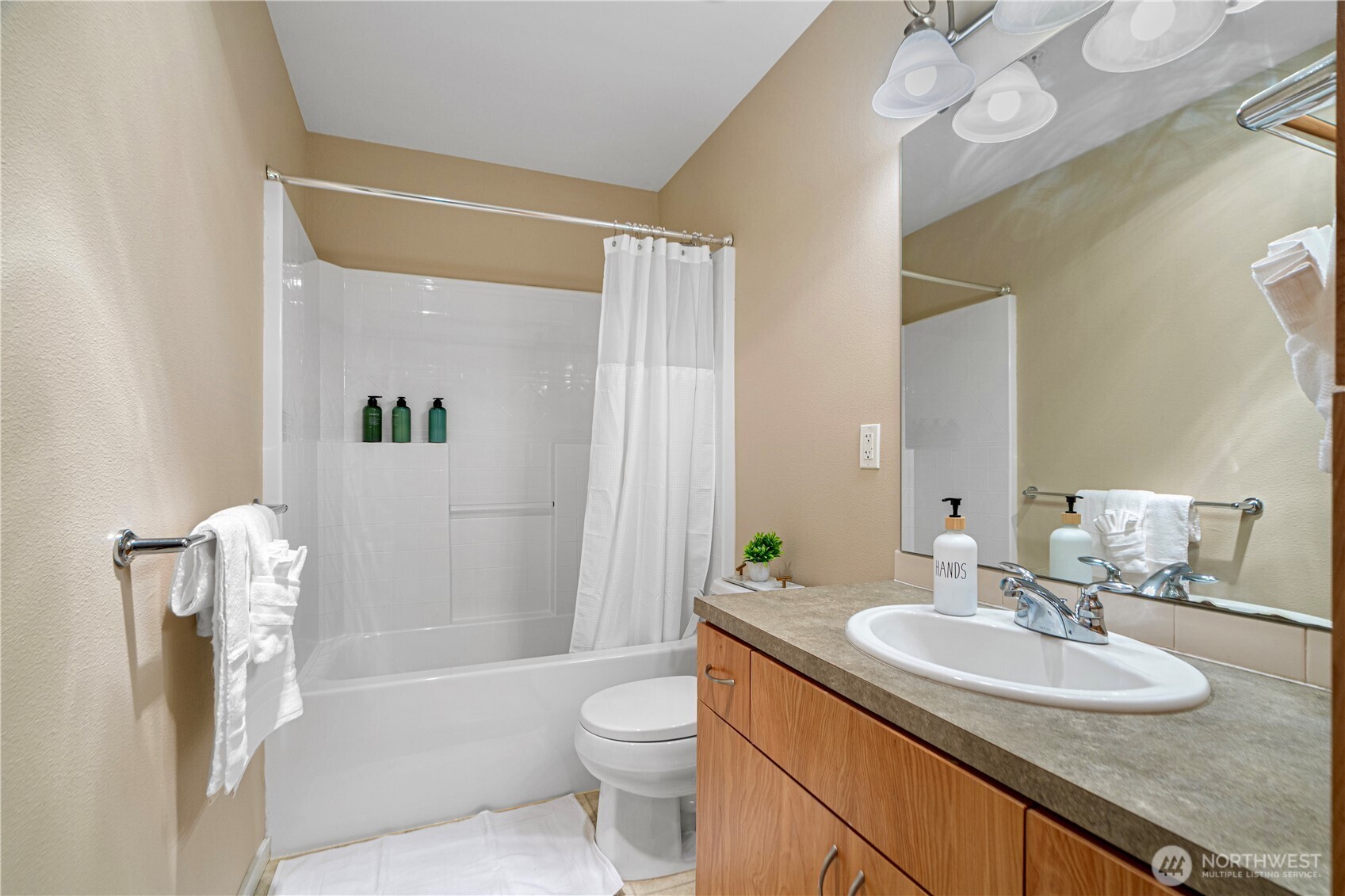 162 Cougar Ridge Road Northwest, Unit 1104 Issaquah, WA 98027 - Photo 28 of 32