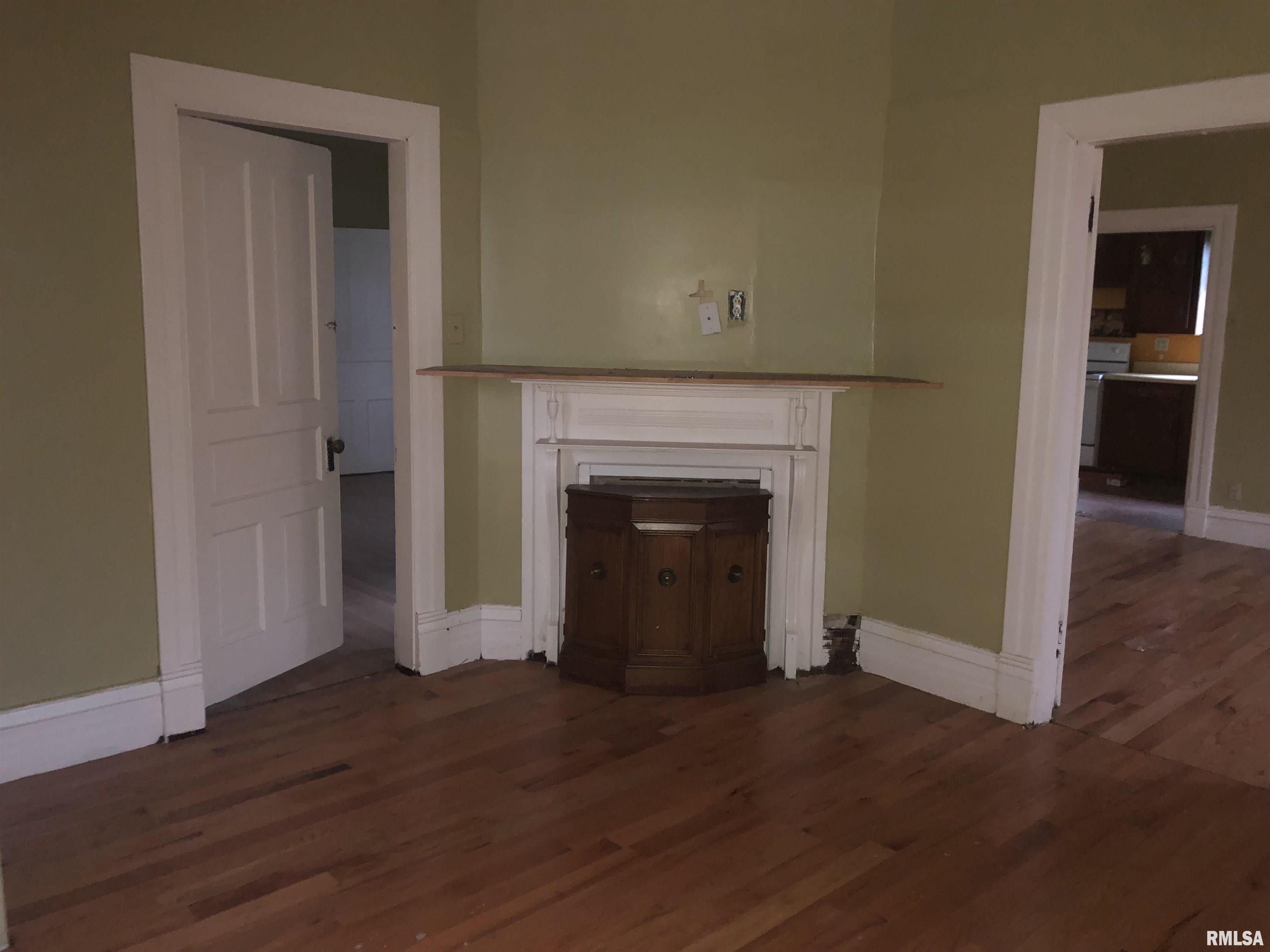 342 West Reynolds Street Springfield, IL 62702 - Photo 10 of 26