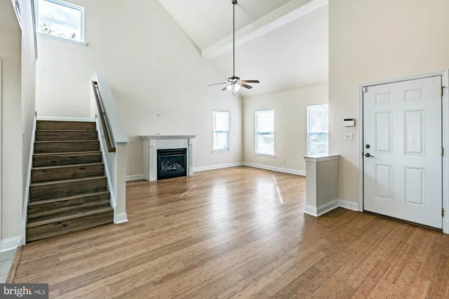 $2,200 | 423 Carver Drive, Wilmington, DE 19801