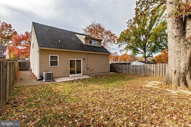 $2,200 | 423 Carver Drive, Wilmington, DE 19801