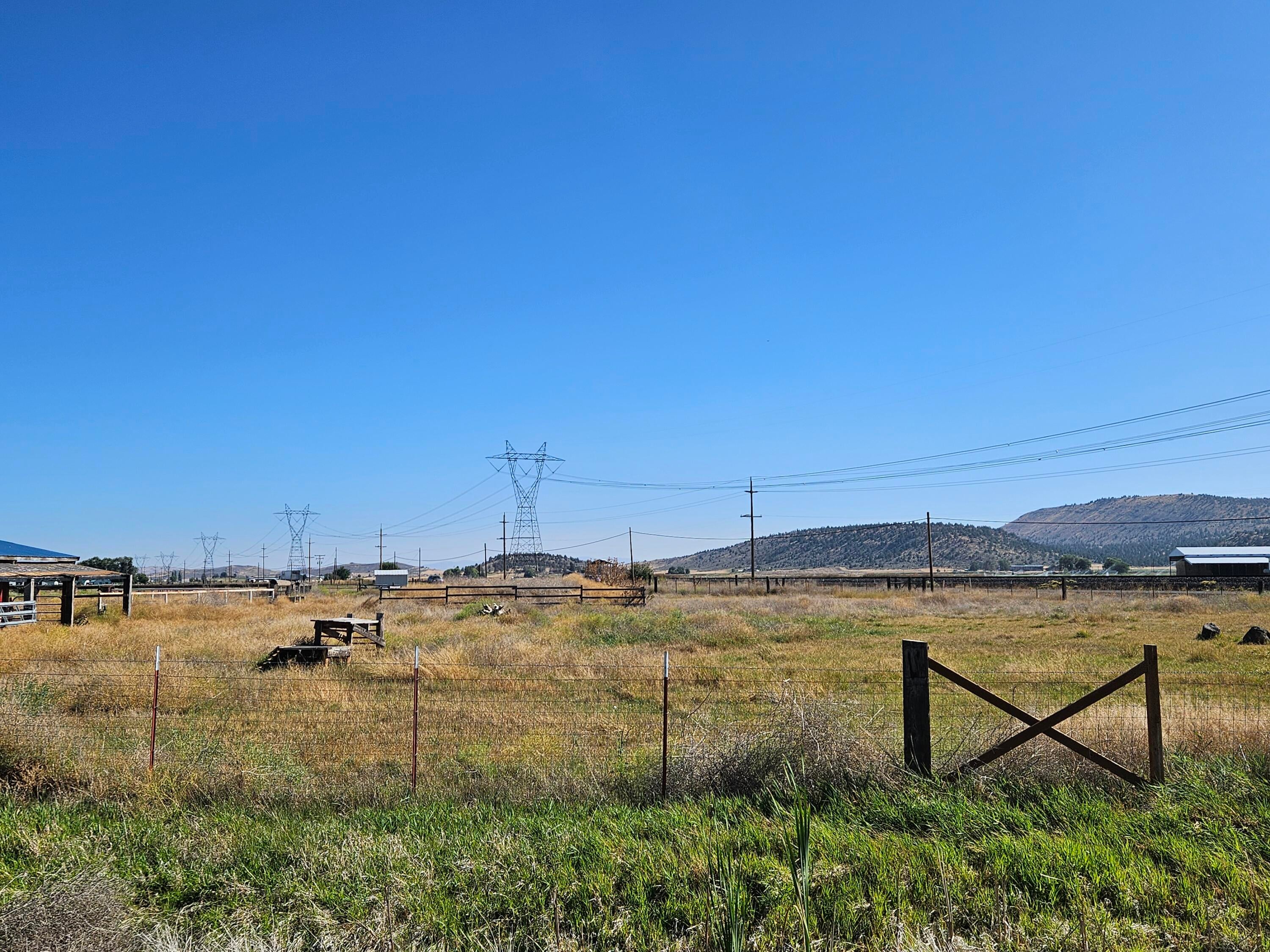 7770 Elliott Road Klamath Falls, OR 97603 - Photo 15 of 25 Acreage