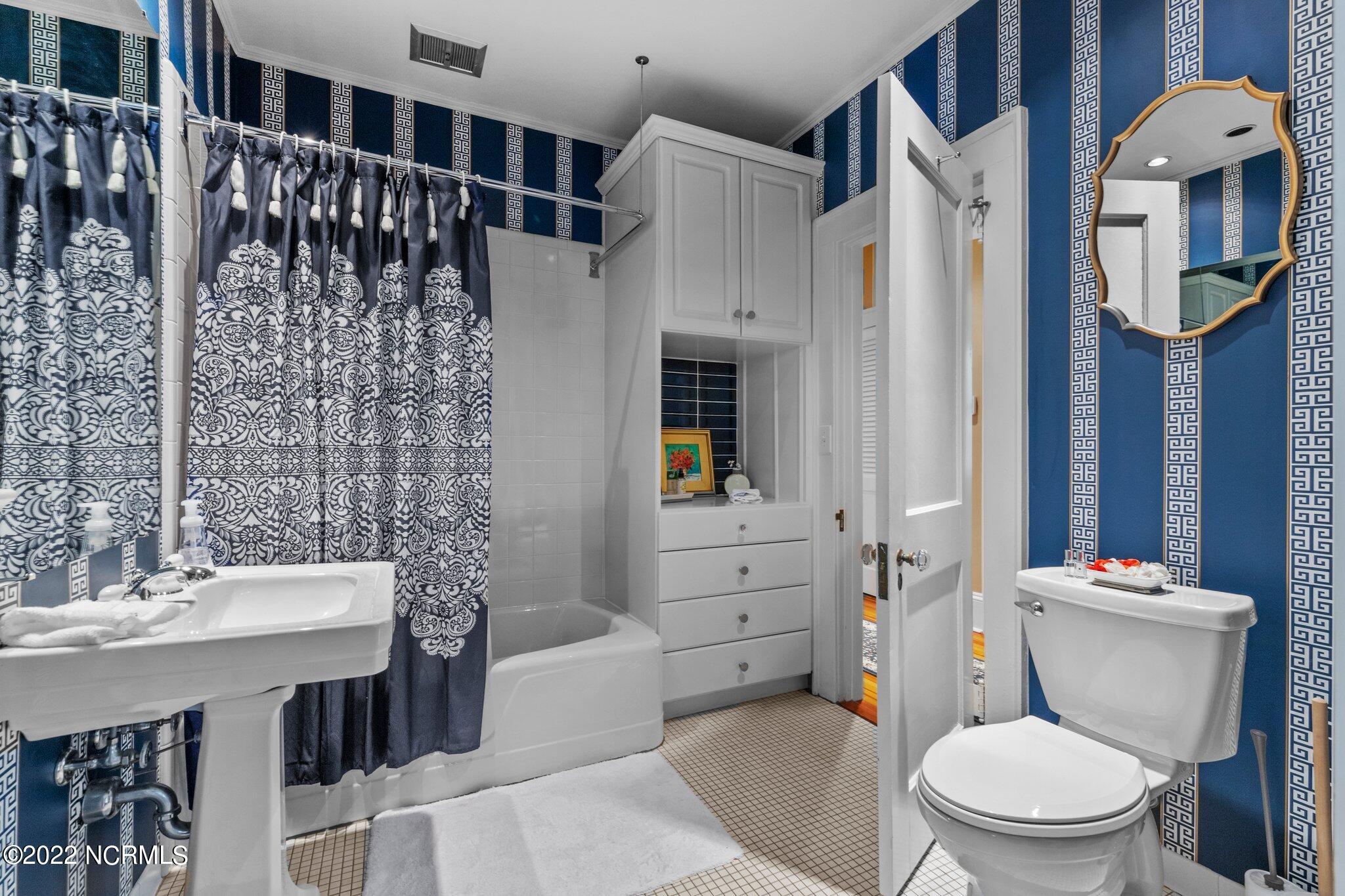 75 Linden Road Pinehurst, NC 28374 - Photo 36 of 61 Guest Bath