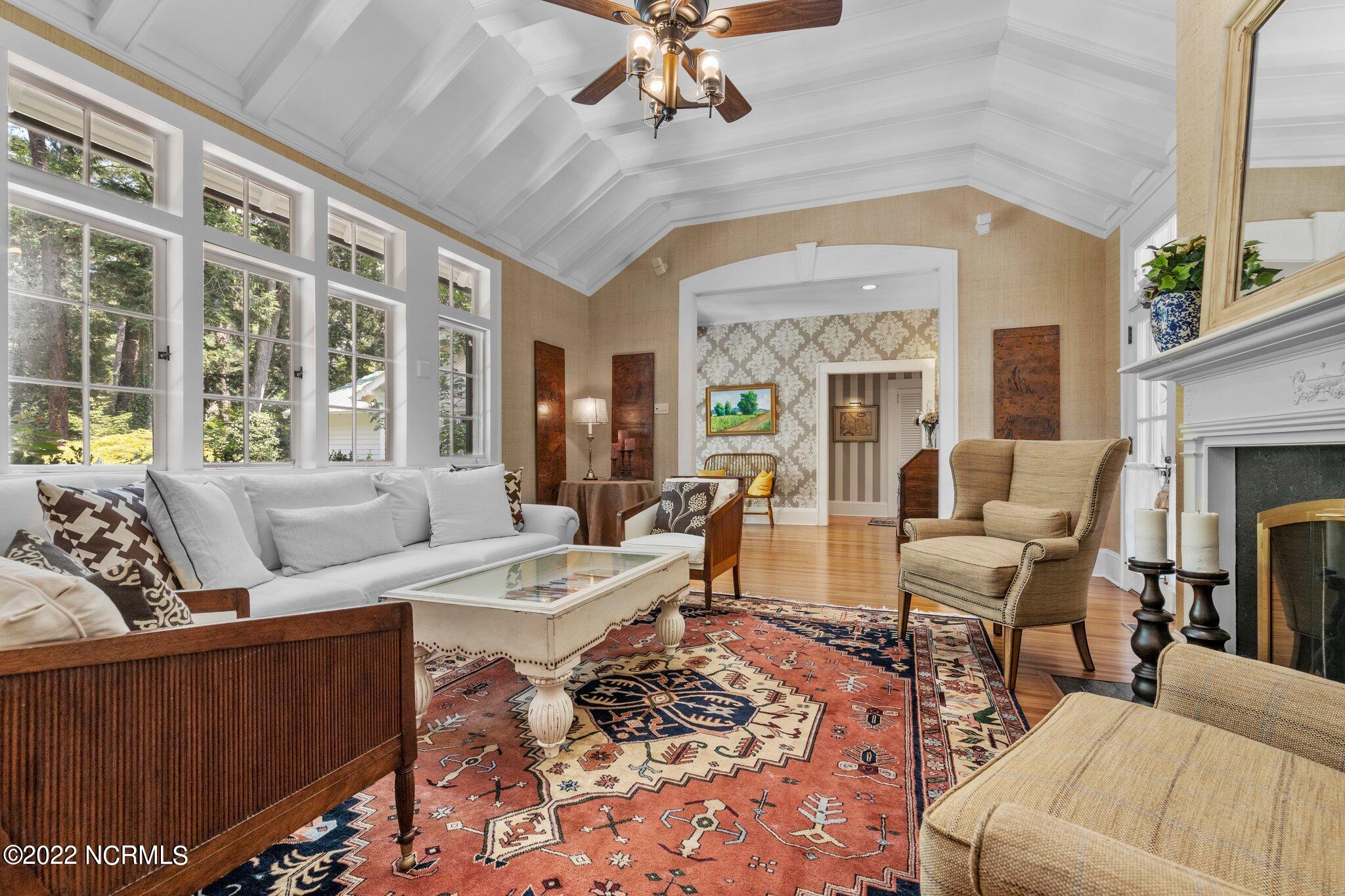 75 Linden Road Pinehurst, NC 28374 - Photo 8 of 61 Living Room