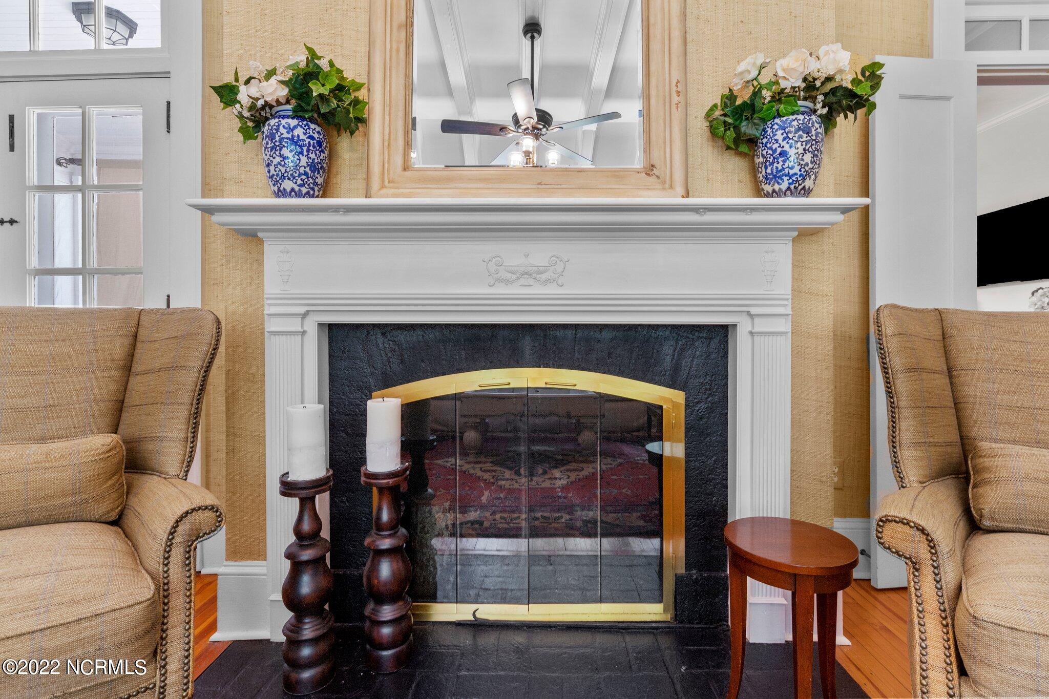 75 Linden Road Pinehurst, NC 28374 - Photo 9 of 61 Living Room