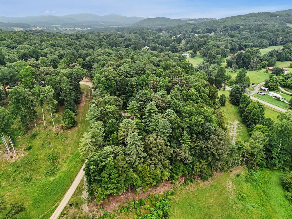 147 Midnight Road Blairsville, GA 30512 - Photo 54 of 60 Gallery Image 54