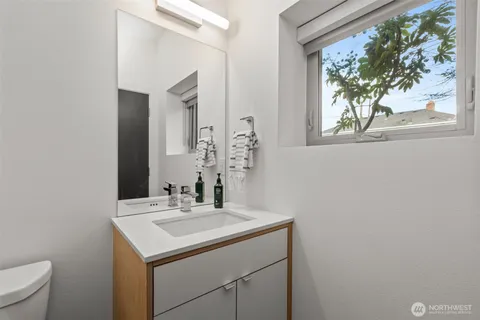 $1,220,000 | 6217 Flora Avenue South, Seattle, WA 98108