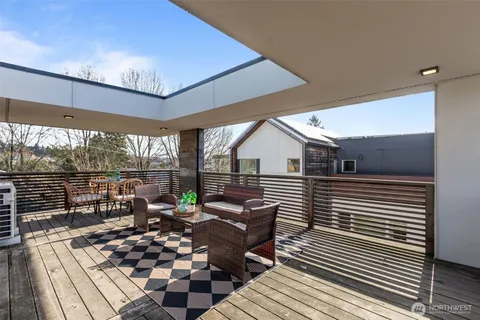 $1,220,000 | 6217 Flora Avenue South, Seattle, WA 98108