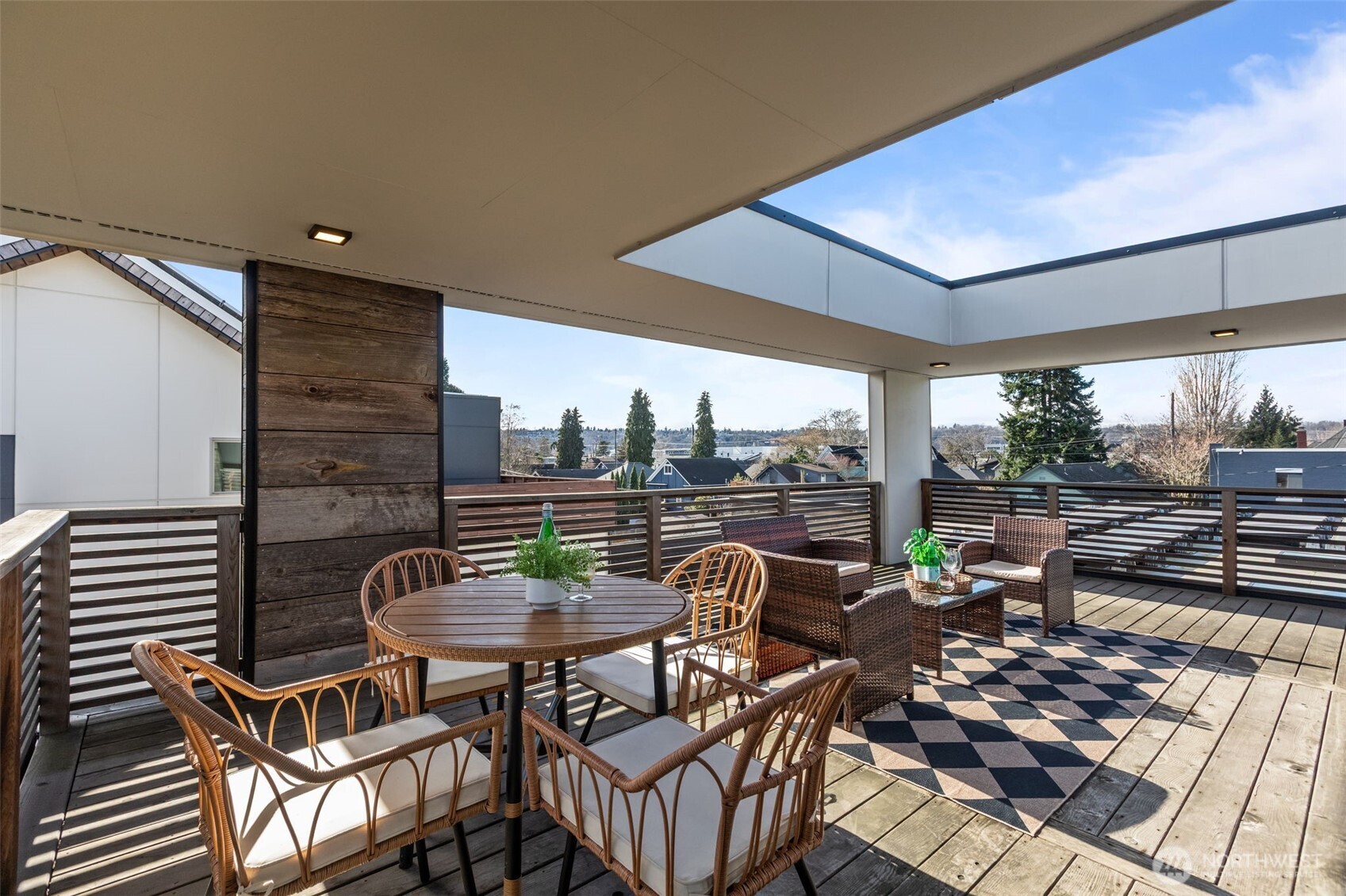 6217 Flora Avenue South Seattle, WA 98108 - Photo 31 of 40