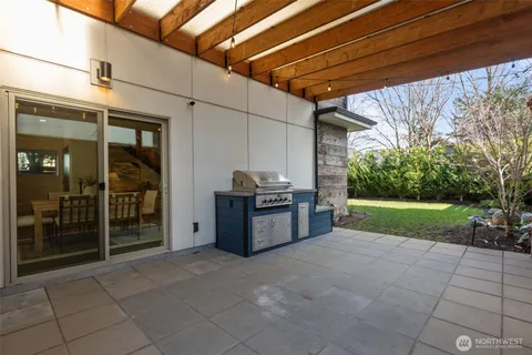 $1,220,000 | 6217 Flora Avenue South, Seattle, WA 98108