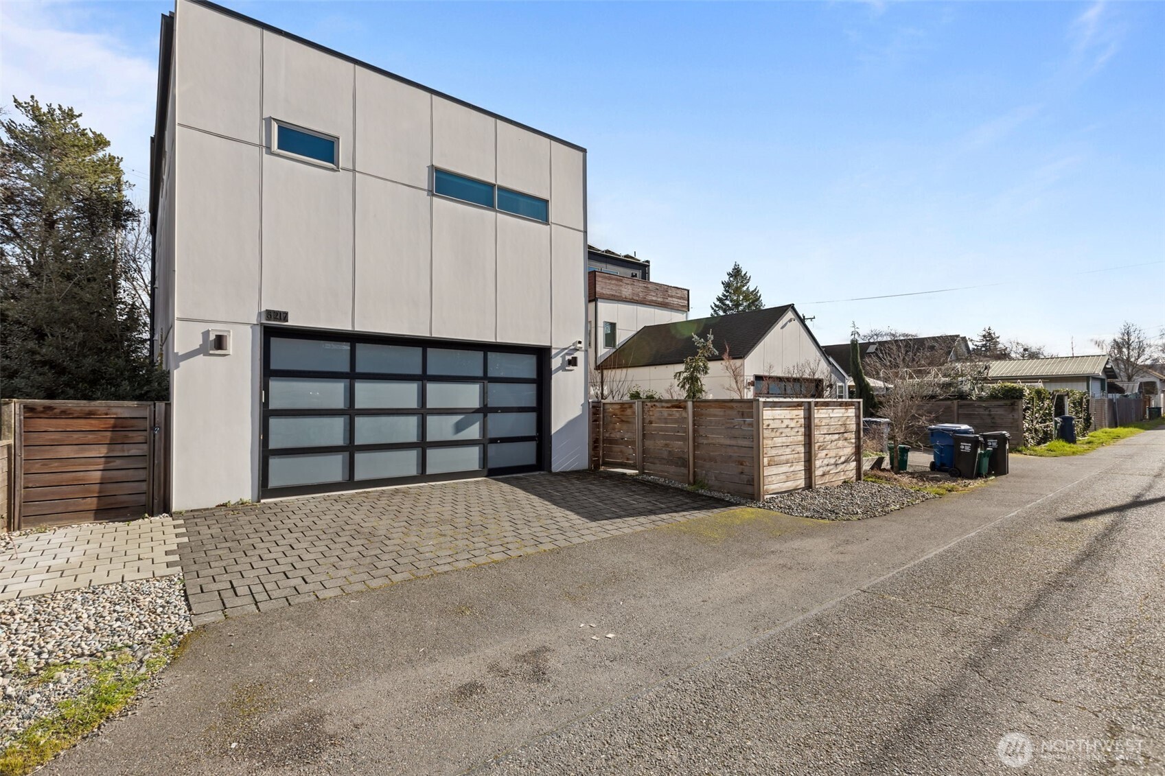 6217 Flora Avenue South Seattle, WA 98108 - Photo 38 of 40