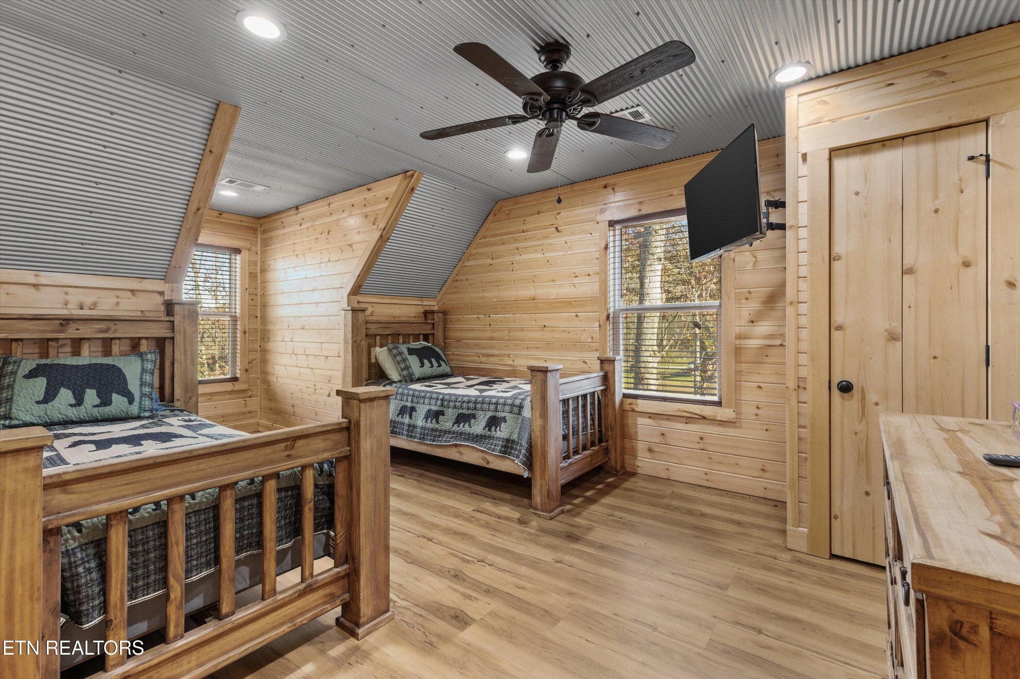 1109 Dry Valley Road Townsend, TN 37882 - Photo 20 of 28 Gallery Image 20