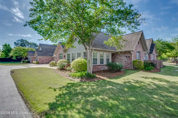 $262,500 | 501 Charmant Place, Ridgeland, MS 39157