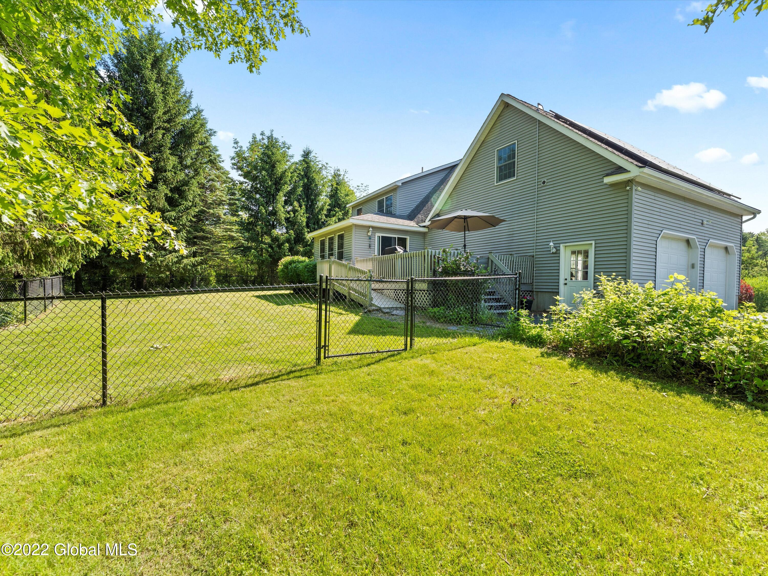 14 Meadow Road Rexford, NY 12148 - Photo 34 of 43 30-DSC04700