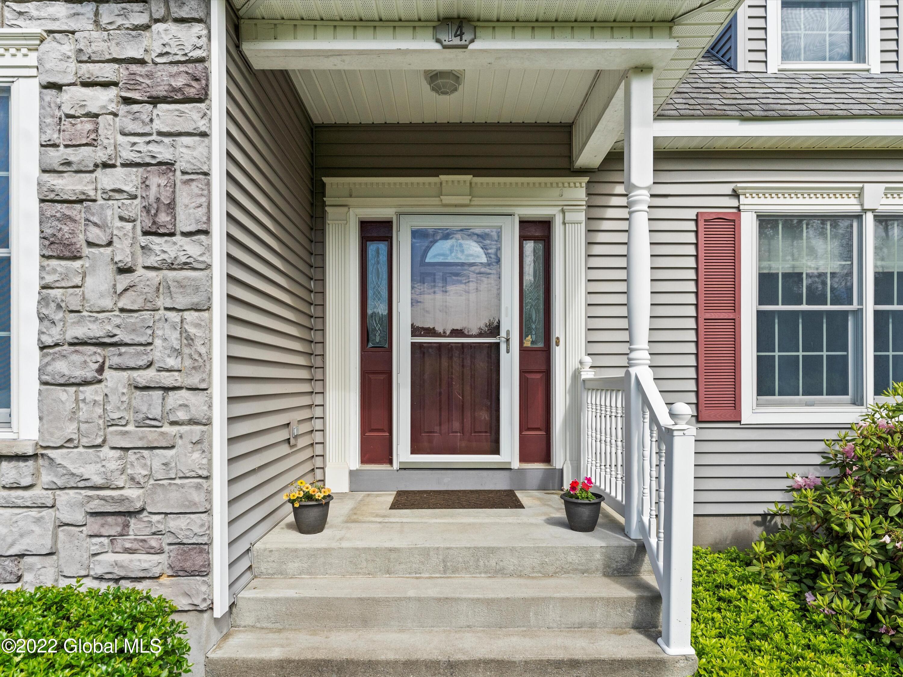 14 Meadow Road Rexford, NY 12148 - Photo 4 of 43 15-DSC04654