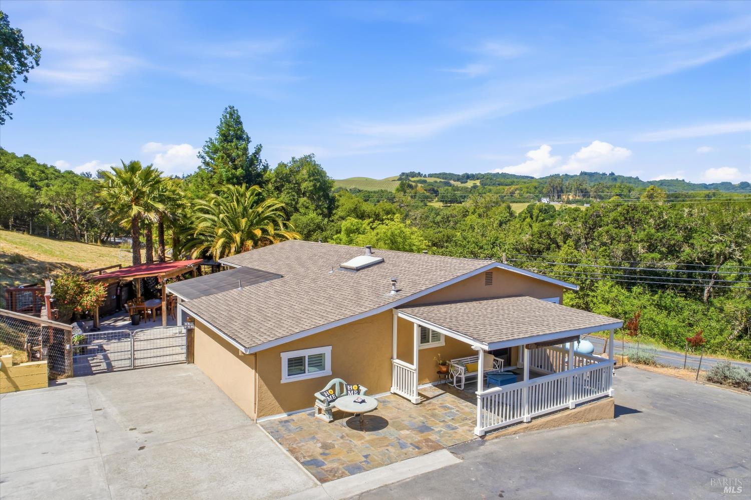 4314 Sonoma Mountain Road Santa Rosa, CA 95404 - Photo 2 of 30