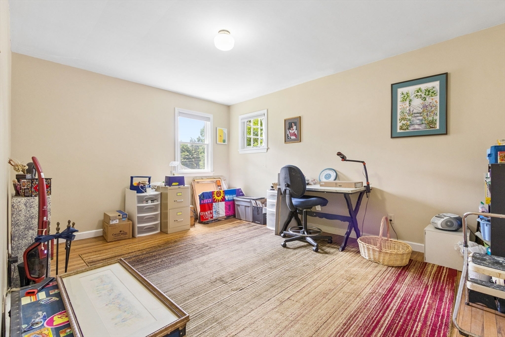 4 Murdoch Road Natick, MA 01760 - Photo 16 of 32 Gallery Image 16