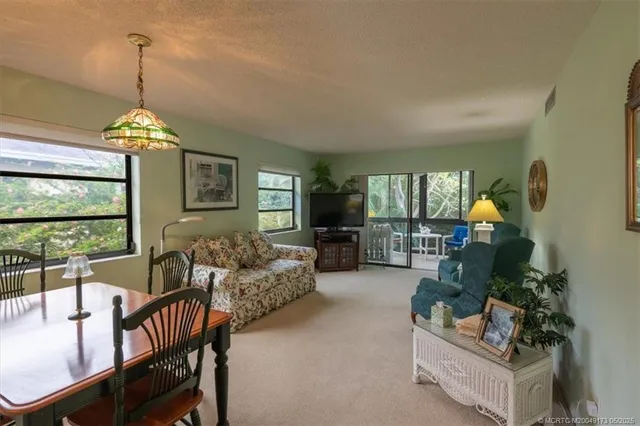 $150,000 | 2950 Southeast Ocean Boulevard, Unit 1285, Stuart, FL 34996