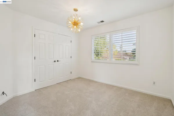 $1,899,000 | 334 Squirrel Ridge Way, Danville, CA 94506