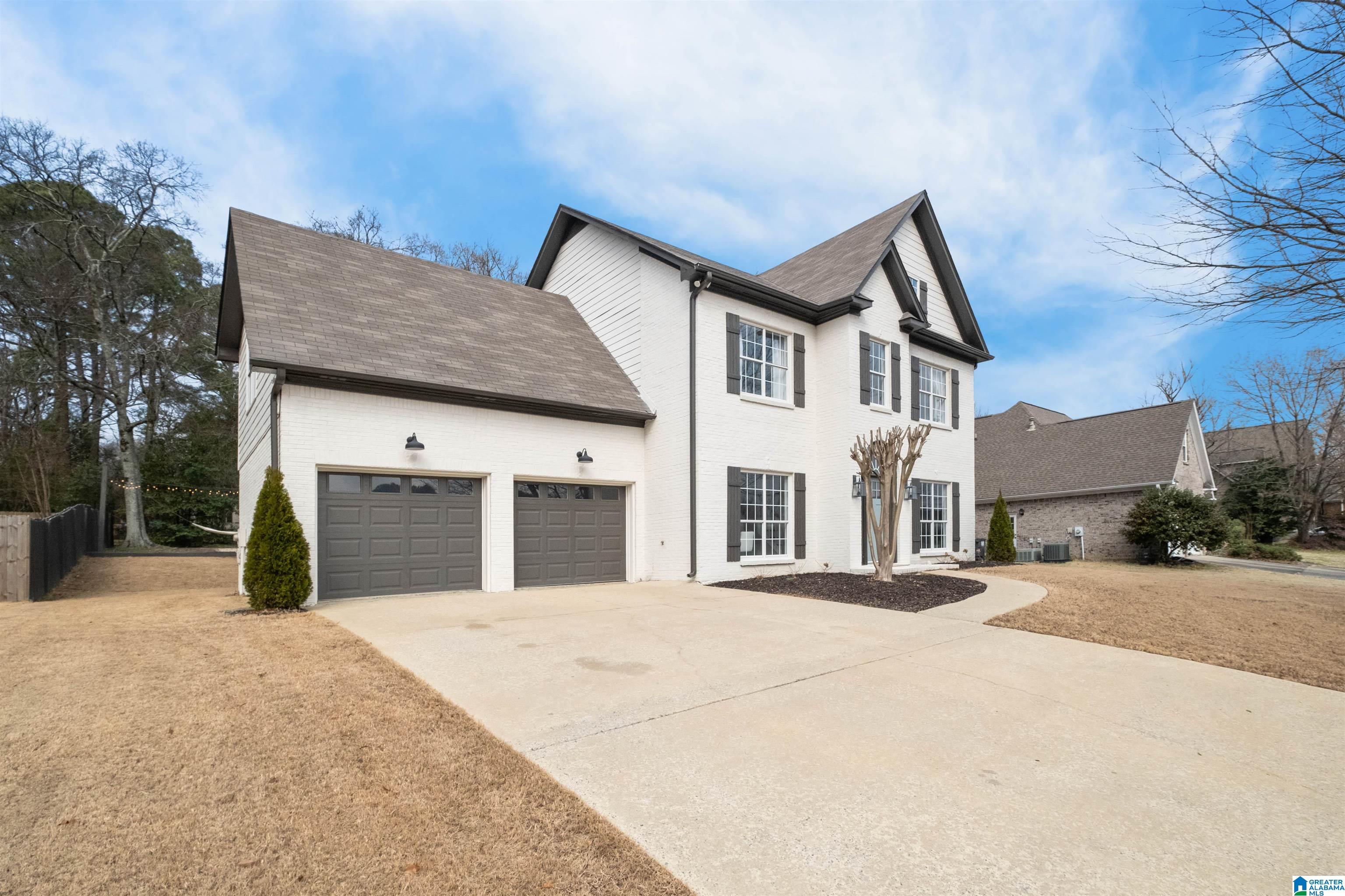 656 Bluff Park Road Hoover, AL 35226 - Photo 4 of 57