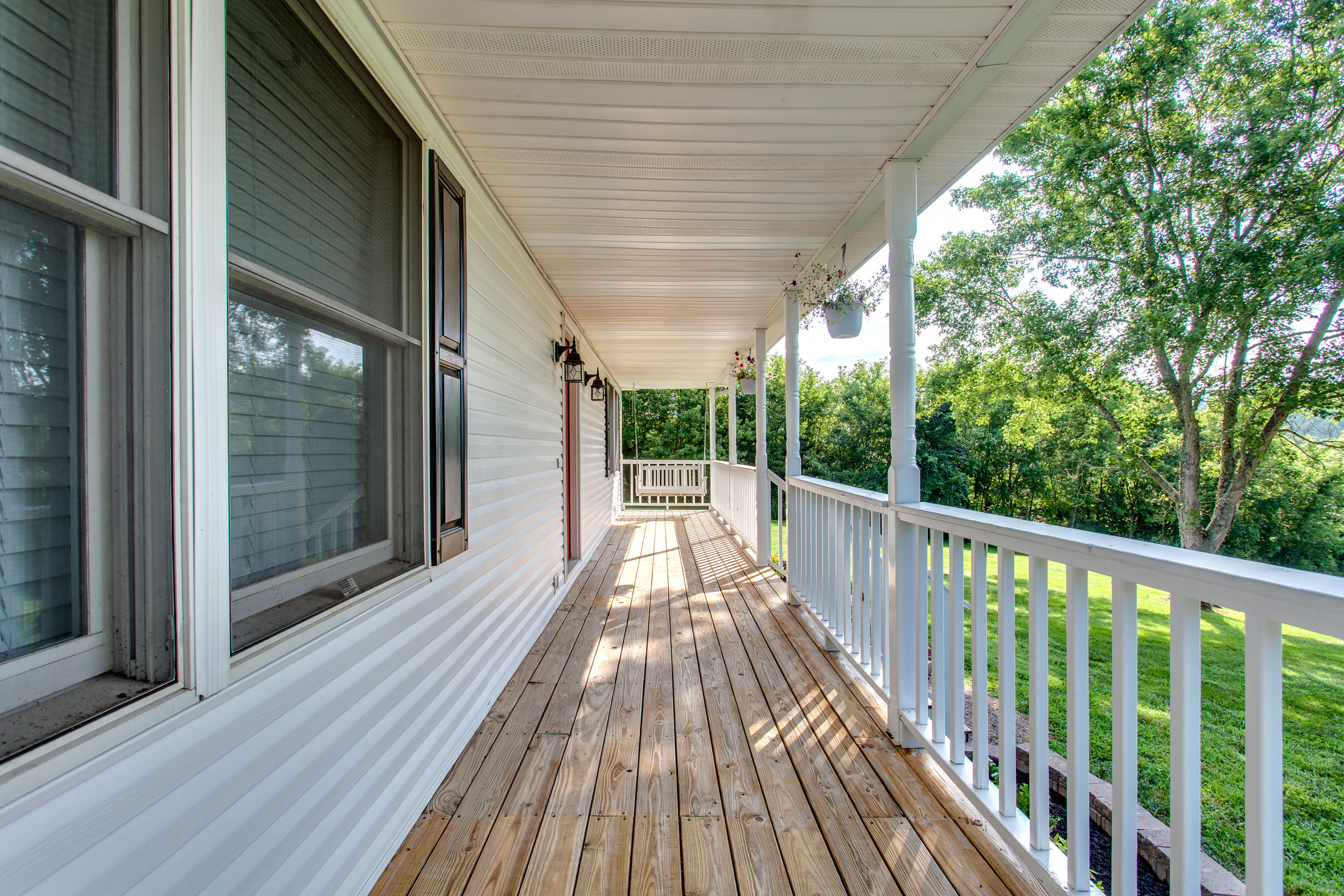 5993 Rutledge Pike Rutledge, TN 37861 - Photo 4 of 36 3 Front