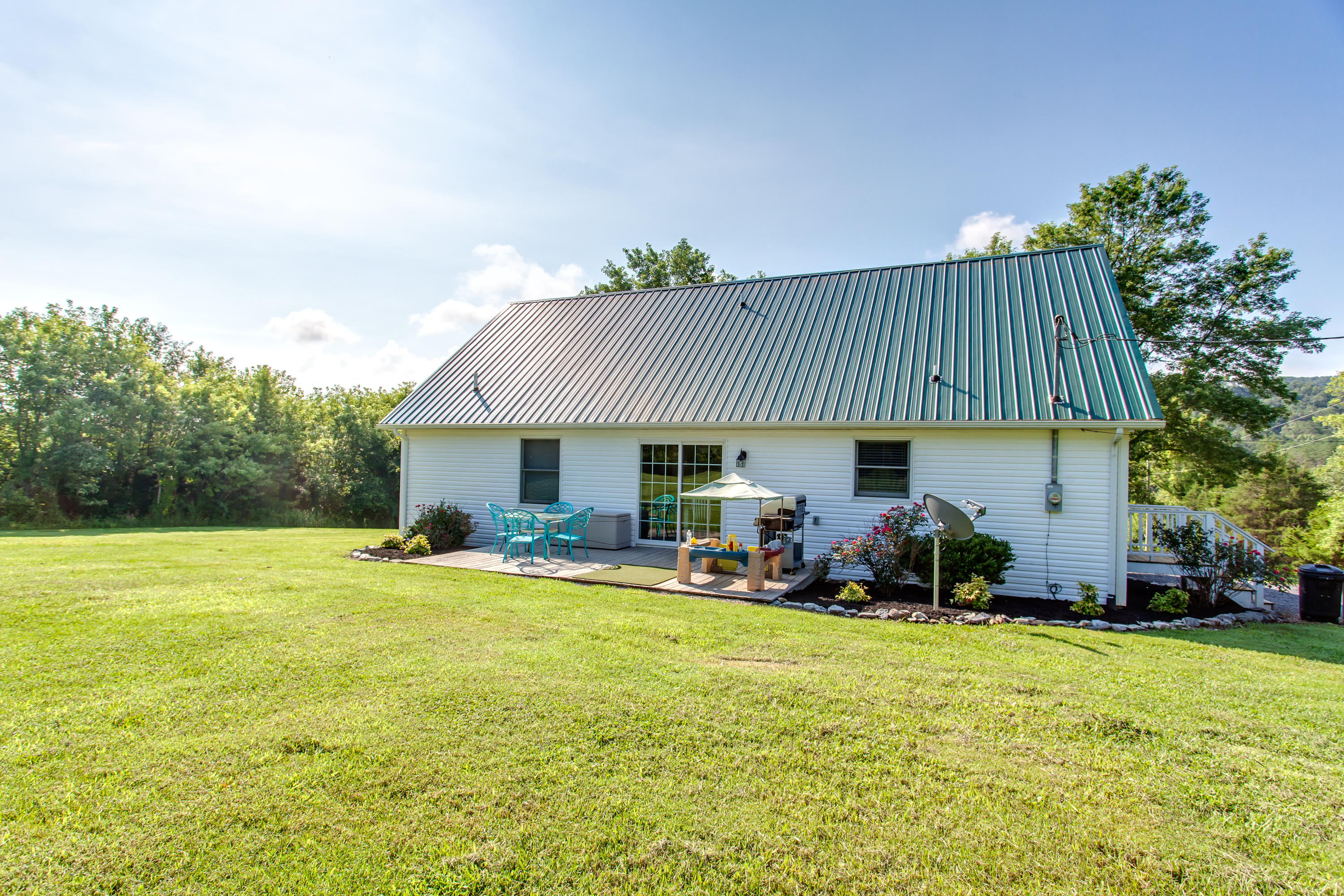 5993 Rutledge Pike Rutledge, TN 37861 - Photo 36 of 36 35 Back