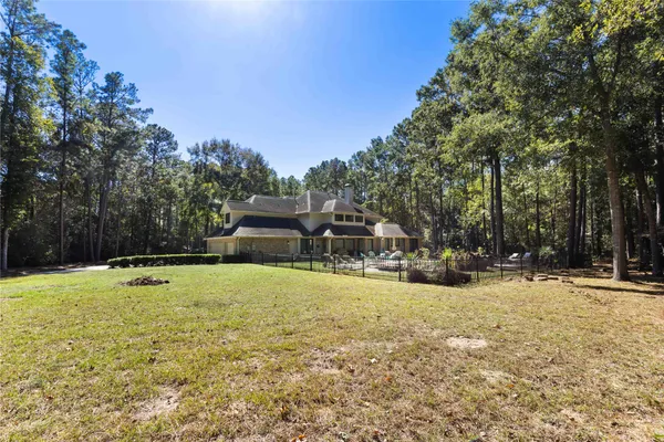 $964,999 | 13322 Stonecrest Lane, Conroe, TX 77302