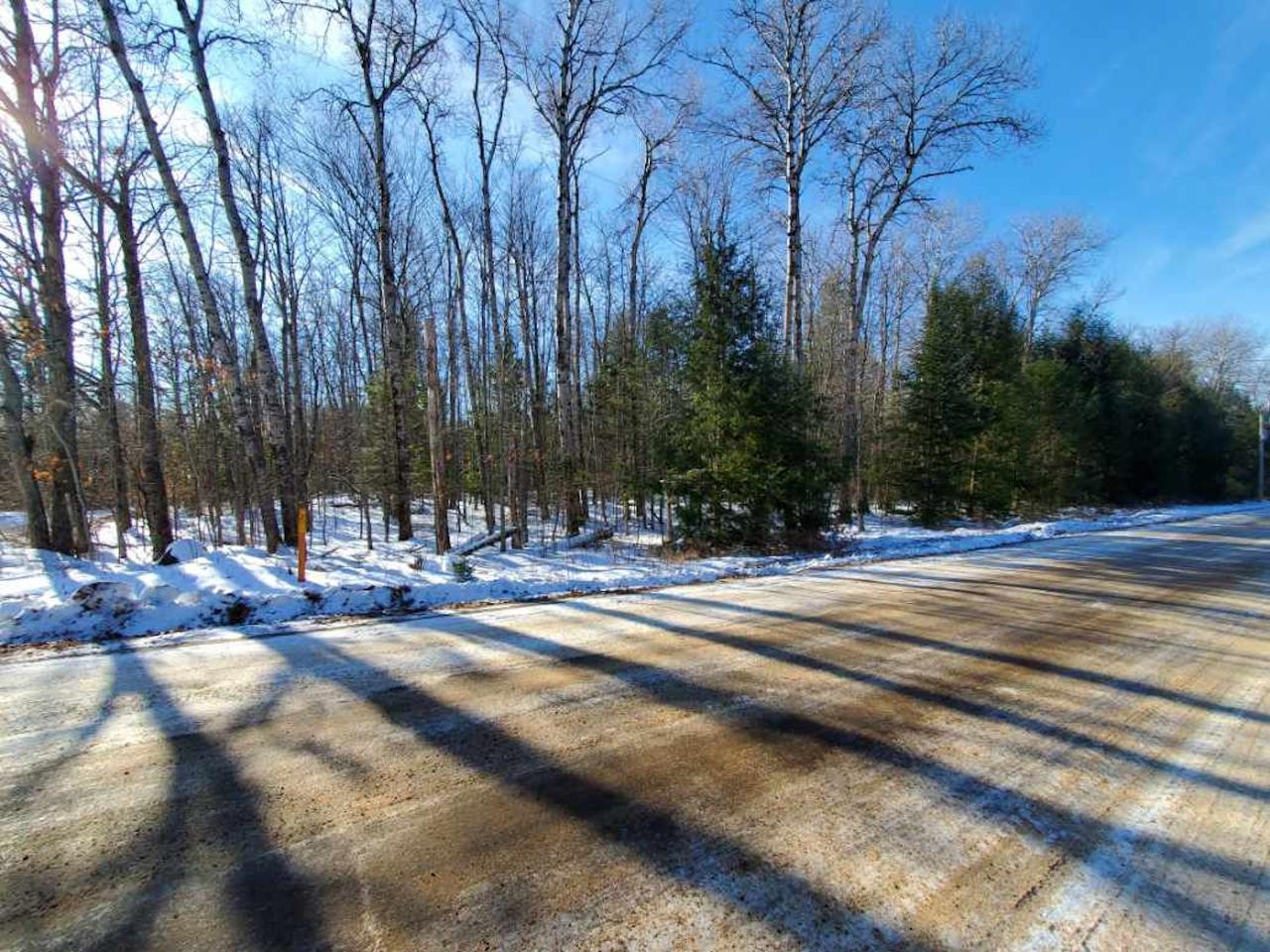 On Hilltop Road Rhinelander, WI 54501 - Photo 7 of 9 Gallery Image 7