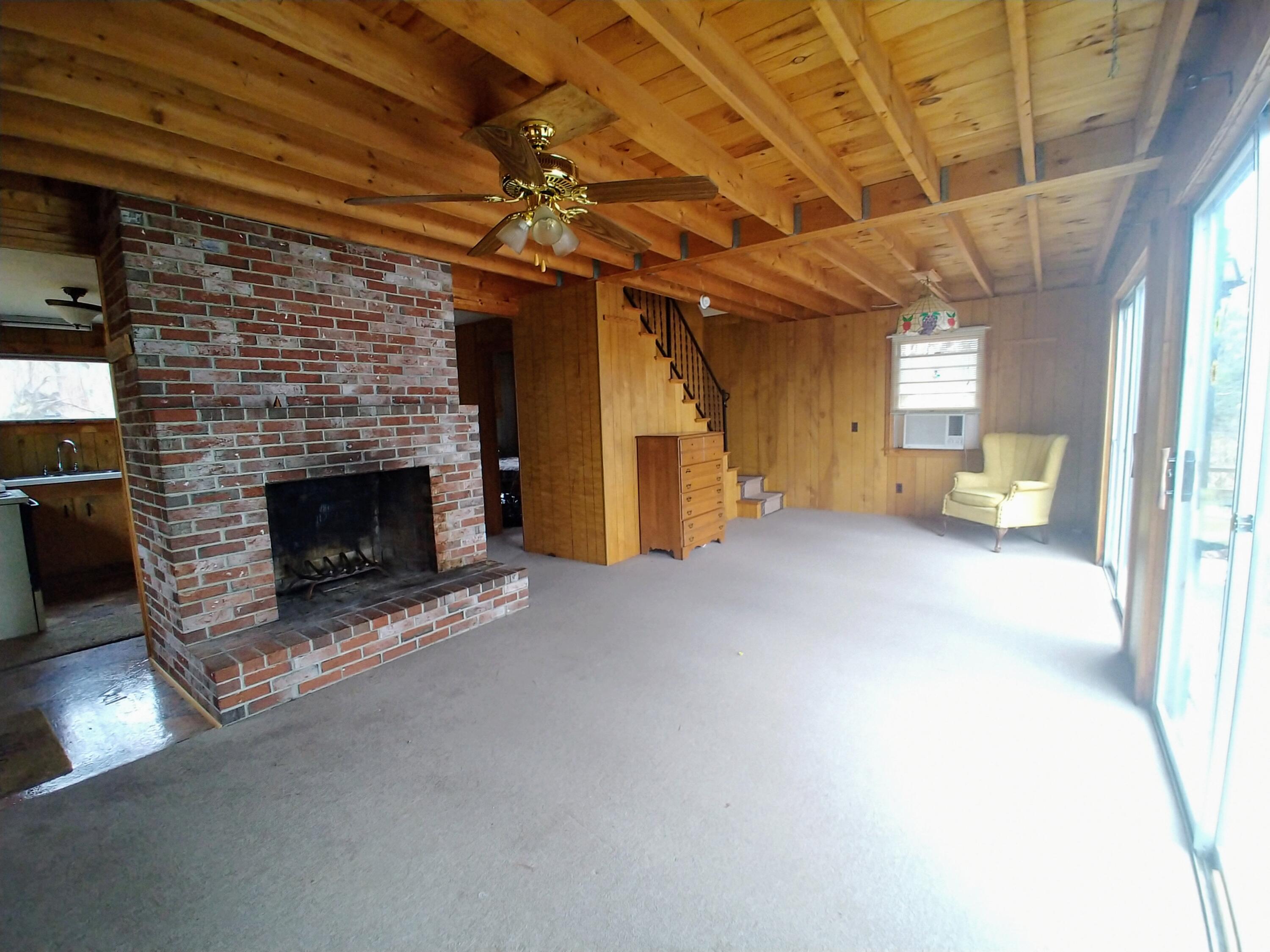 70 MacDonald Road Jefferson, ME 04348 - Photo 4 of 22 Living and dining space