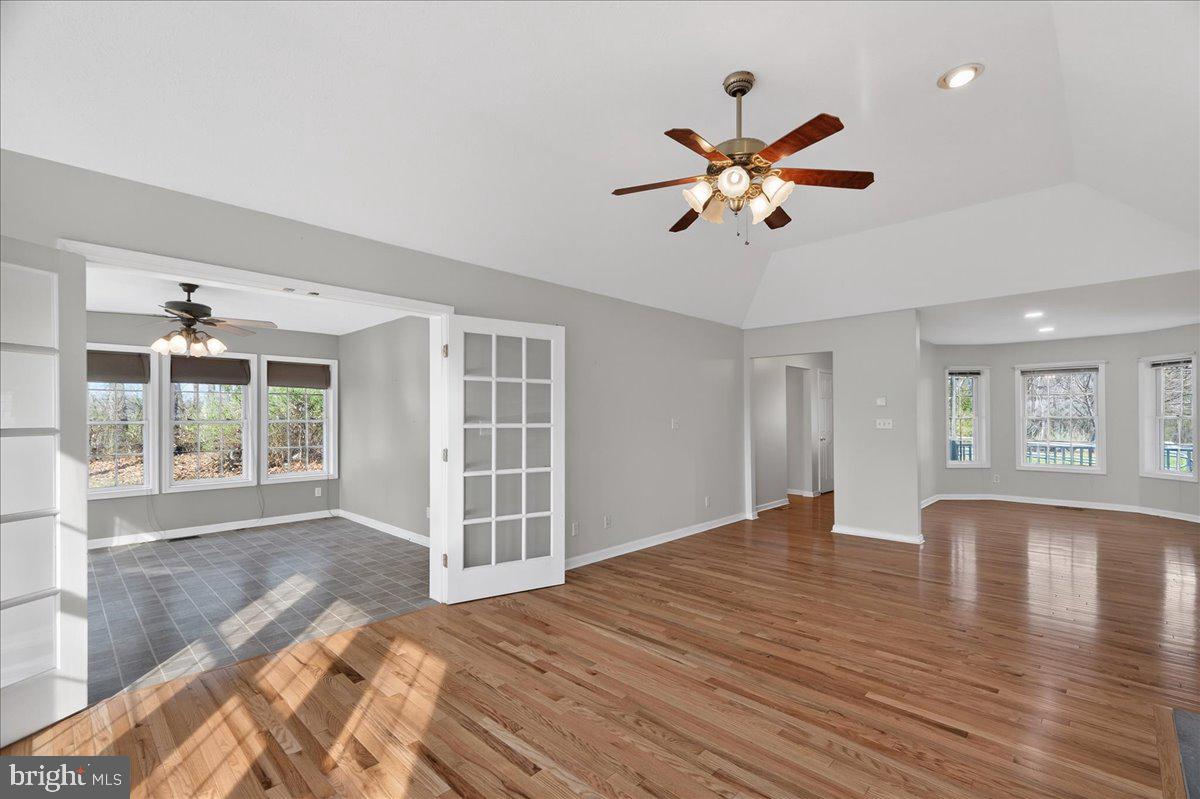 352 Doe Run Road Inwood, WV 25428 - Photo 5 of 34 Gallery Image 5