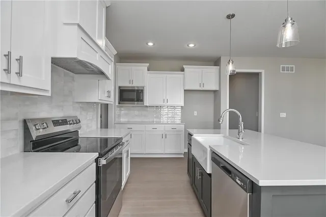 $626,950 | 2696 West Park Street, Olathe, KS 66061