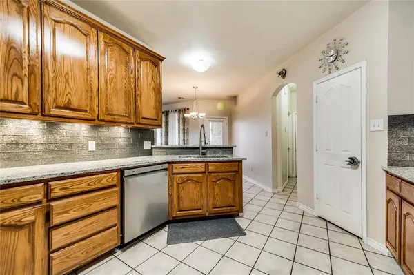 $2,295 | 3633 Carmel Mountain Drive, McKinney, TX 75070
