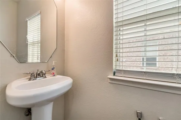 $2,295 | 3633 Carmel Mountain Drive, McKinney, TX 75070