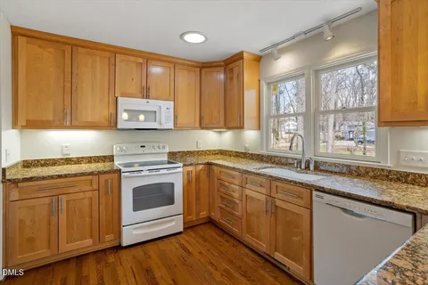 $575,000 | 609 Ashe Avenue, Cary, NC 27511