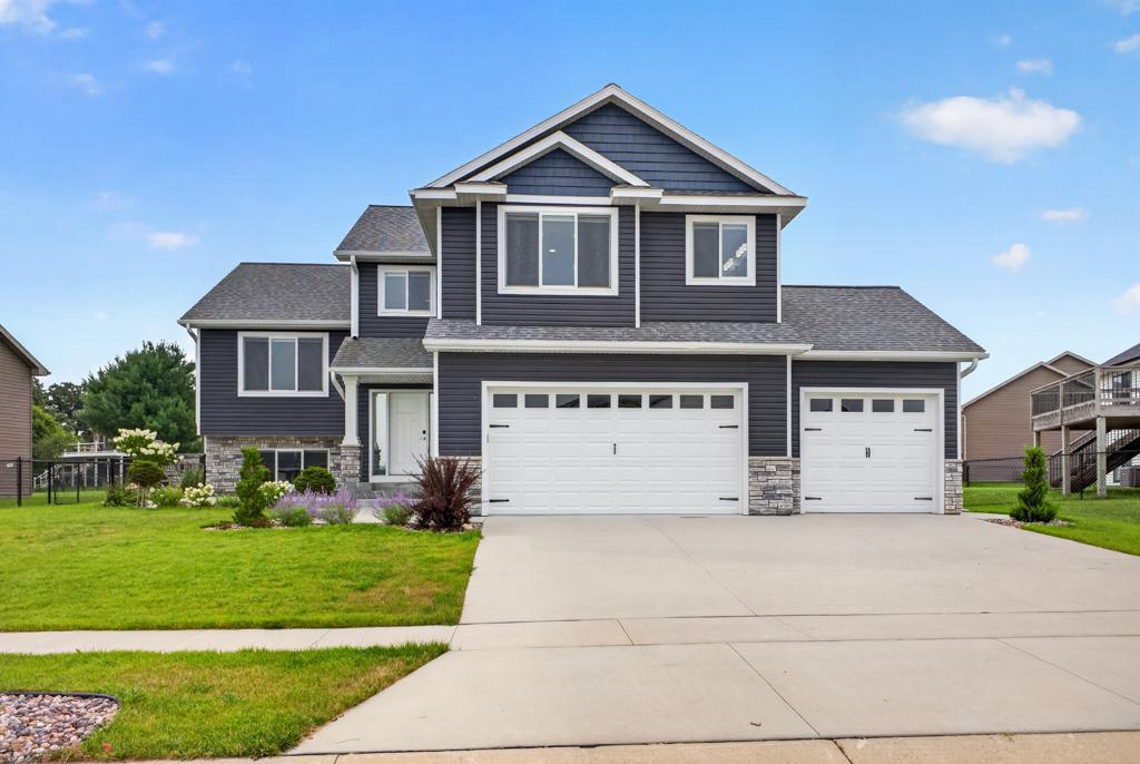 886 Portsmith Drive Northwest Rochester, MN 55901 - Photo 1 of 48 Gallery Image 1