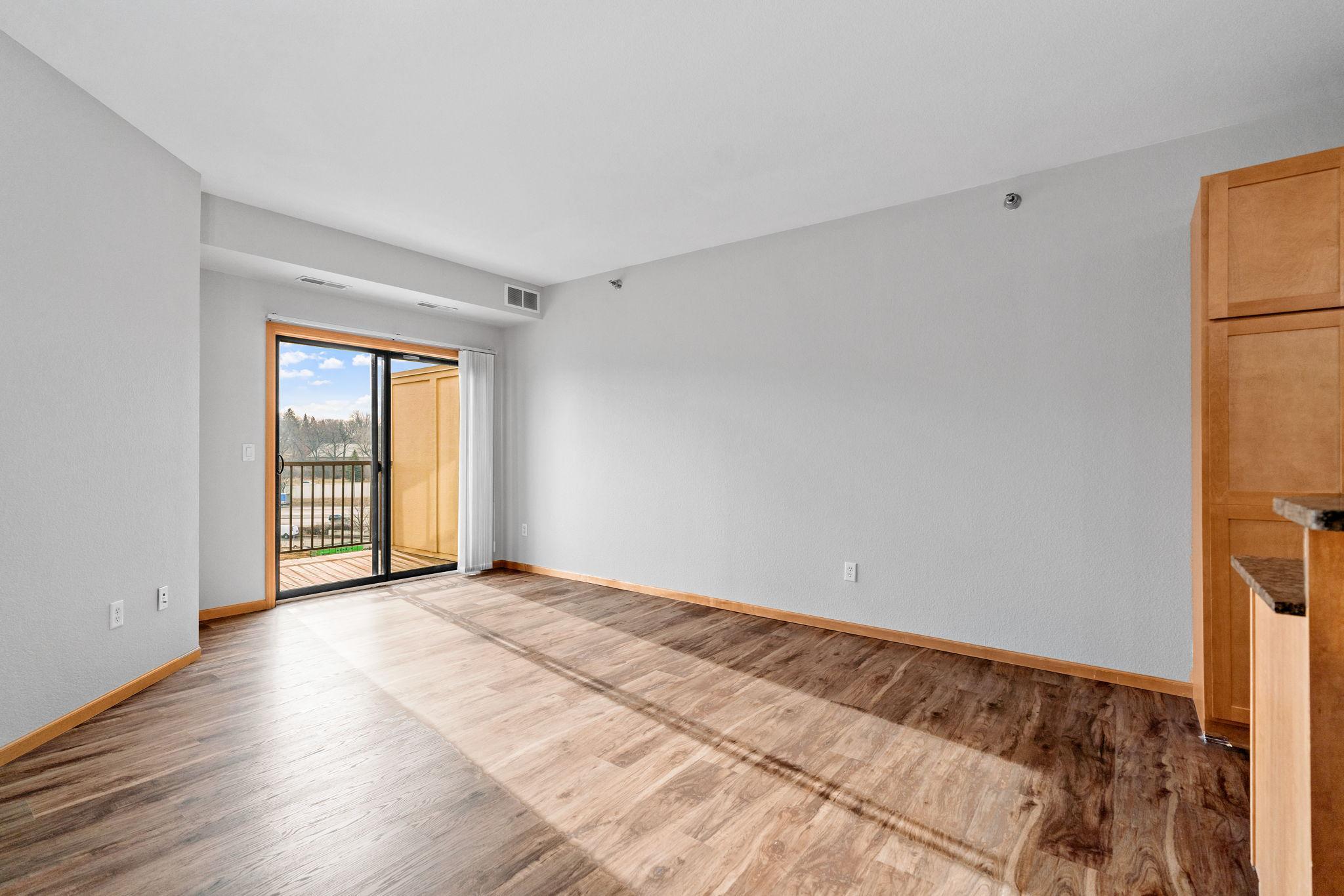 1155 Ford Road, Unit 504 St. Louis Park, MN 55426 - Photo 7 of 33