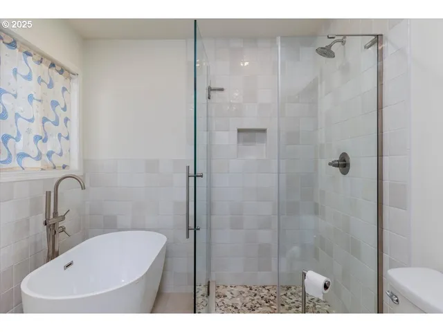 $449,000 | 1608 Northeast 120th Avenue, Portland, OR 97220